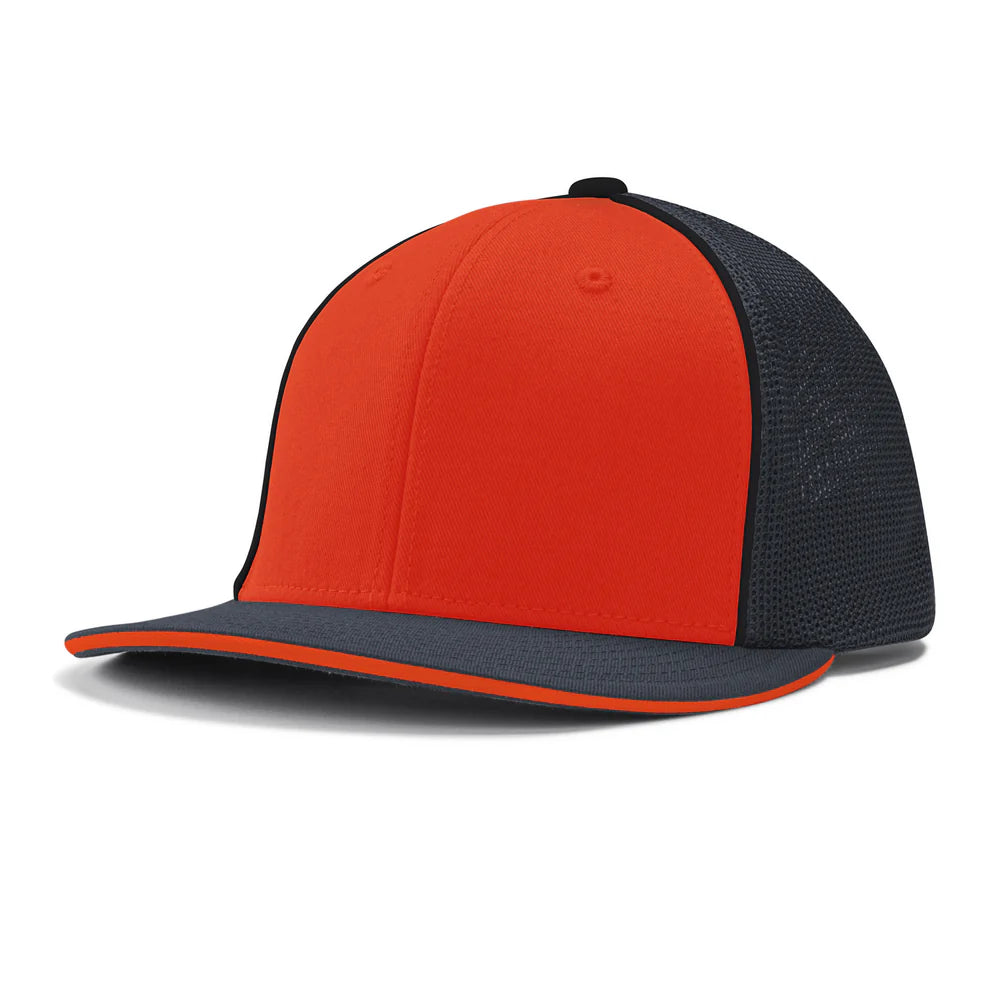 Fitted Hat with embroidered TG star